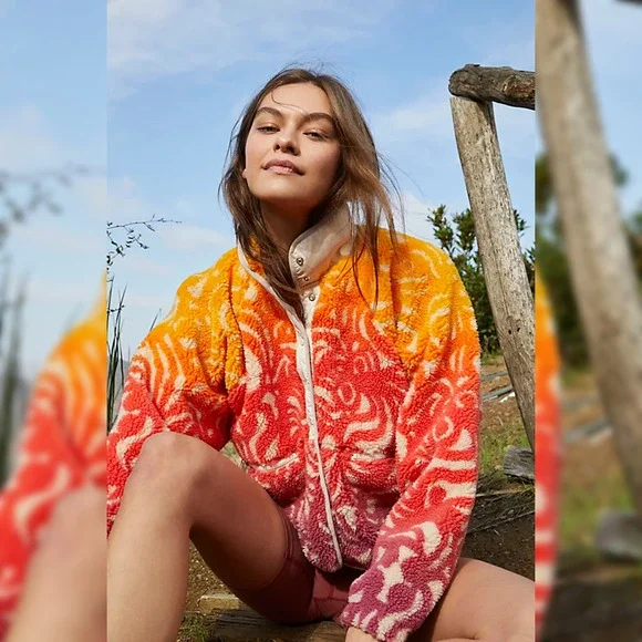FP Movement - Free People Hit The Slopes Printed Fleece Jacket - Marigold - XS - Picture 2 of 11